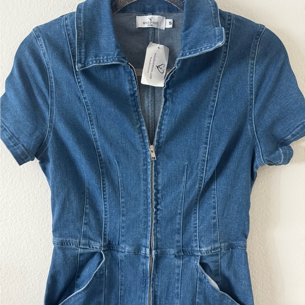 NWT Windsor Jumpsuit - Picture 5 of 7